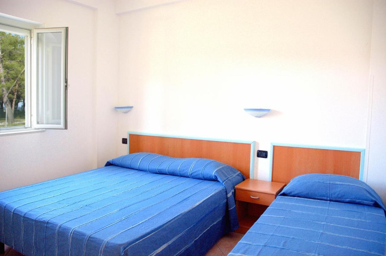 One Love Apartments Lupetto Exterior photo