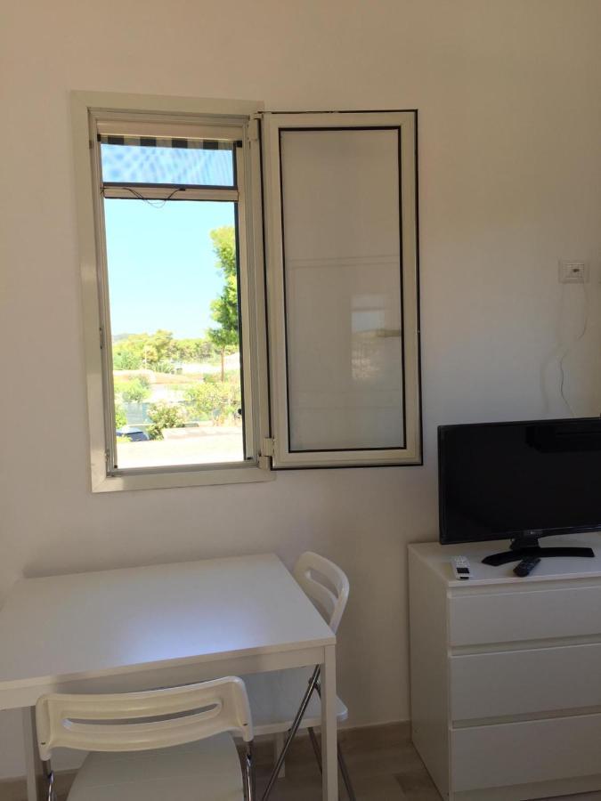 One Love Apartments Lupetto Exterior photo